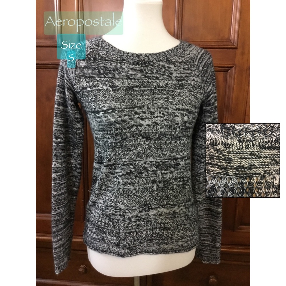 Aeropostale lightweight black/white sweater Size S
